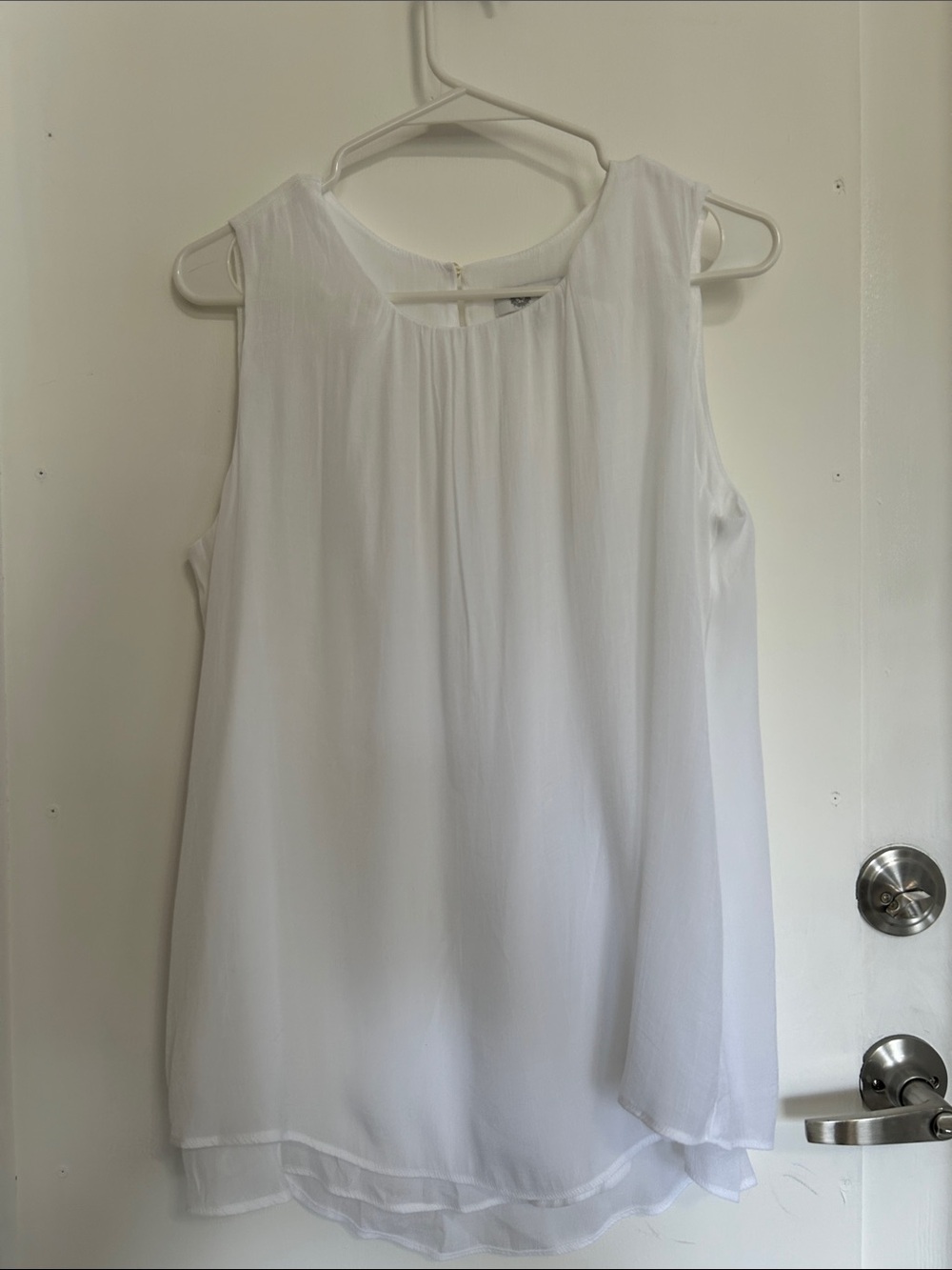 Classic White Sleeveless Chiffon Camisole